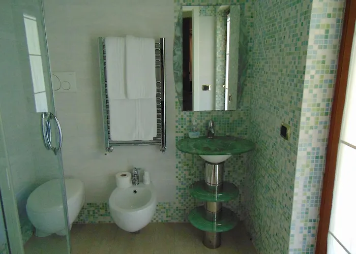 Alojamento de Acomodação e Pequeno-almoço Celeste