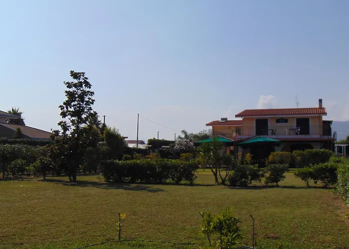 Alojamento de Acomodação e Pequeno-almoço Celeste Pontecagnano